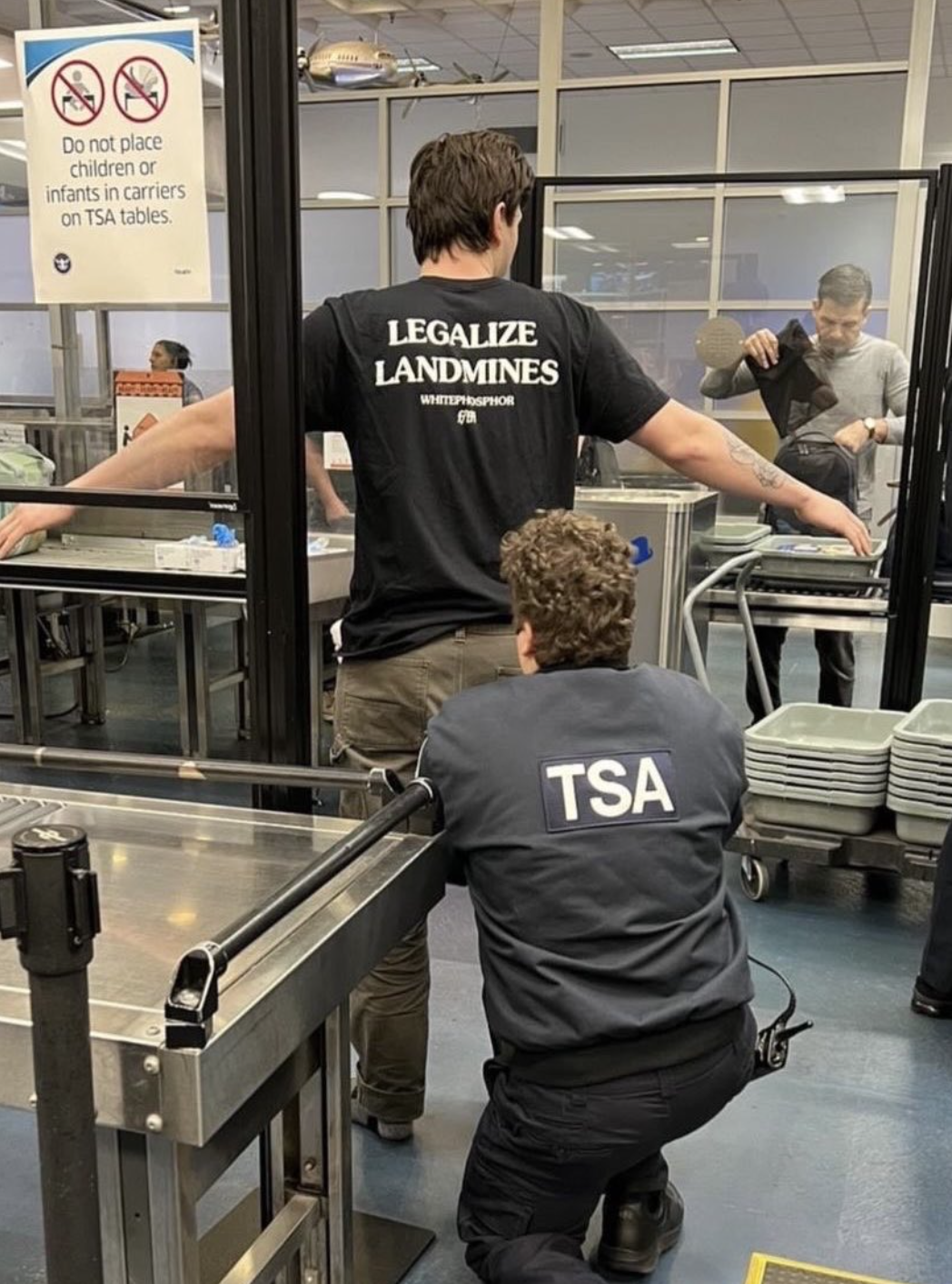 legalise landmines shirt - Do not place children or infants in carriers on Tsa tables Legalize Landmines Tsa